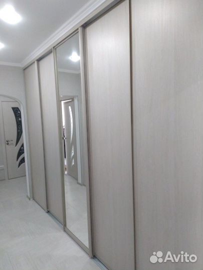 Шкафы распашные, купе, гардеробные изготовление