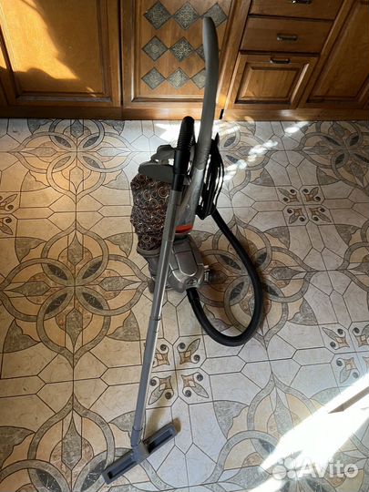 Пылесос Kirby G10E Sentria полный комплект