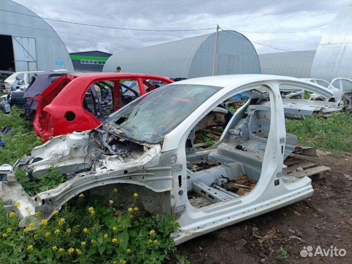 Кузов Opel Insignia 0G A16LET 2010