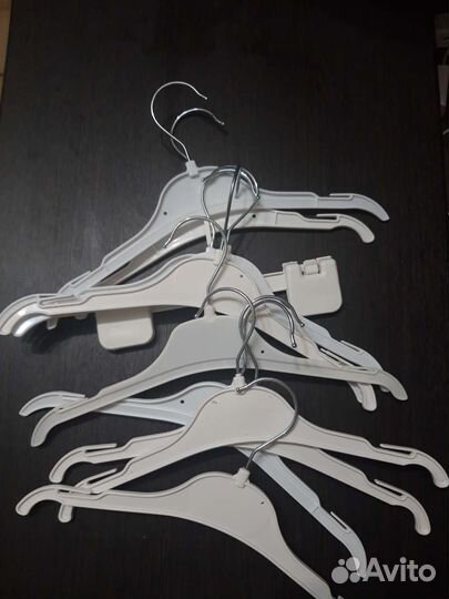 Вешалки детские