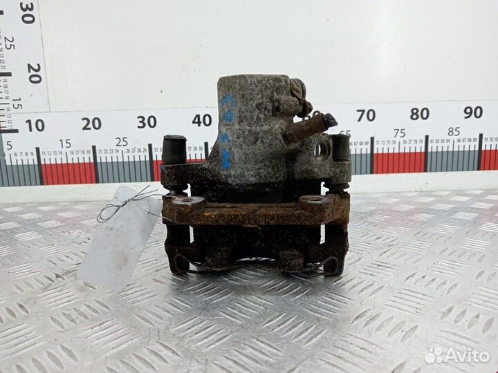 Суппорт задний левый для Ford Focus 2