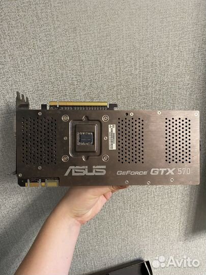Видеокарта Asus DirectCU 2