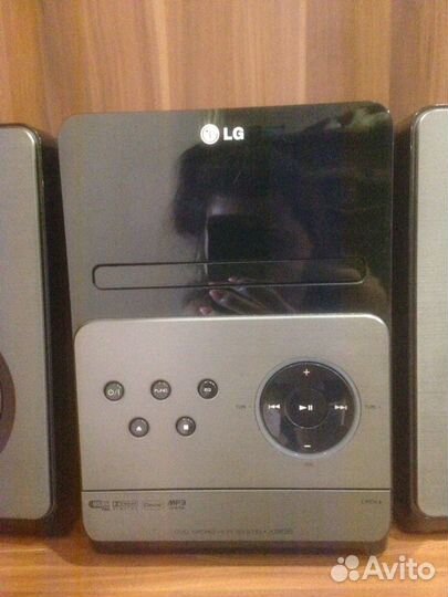 Музыкальный центр