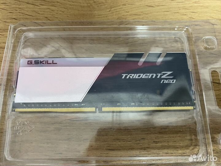32Gb DDR4 G.Skill Trident Z Neo, RGB. Новая