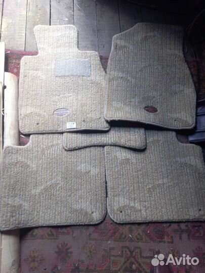 Автомобильные коврики toyota