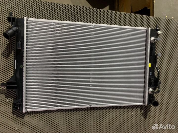 Радиатор охлаждения Hyundai Elantra 6 AD 2016 2017