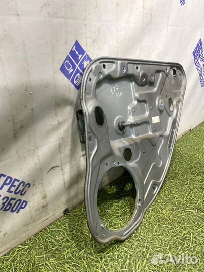 Стеклоподъемник задний правый Ford Focus 2 хэтчбек