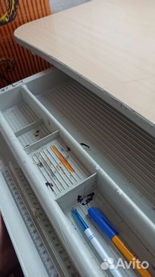 Растущий стол парта