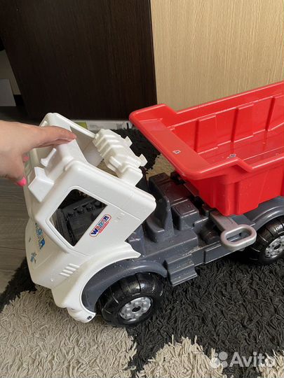 Большой грузовик игрушка