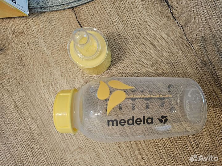 Бутылочка 250 ml с соской M. Medela