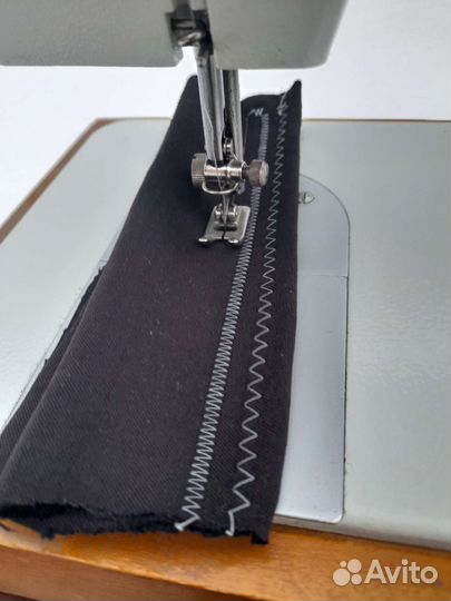 Швейная машина Чайка 134