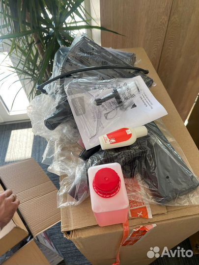 Моющий пылесос новый