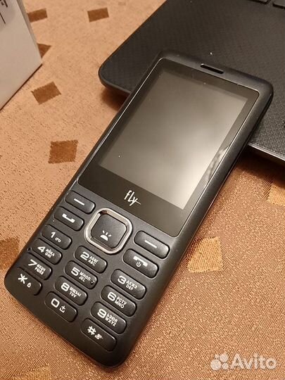 Сотовый телефон Fly DS132