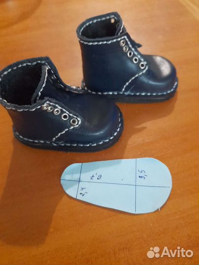 Ботинки для куклы