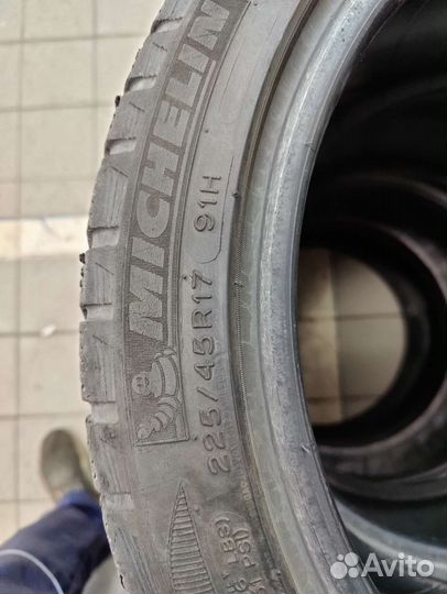 Michelin Primacy Alpin 225/45 R17