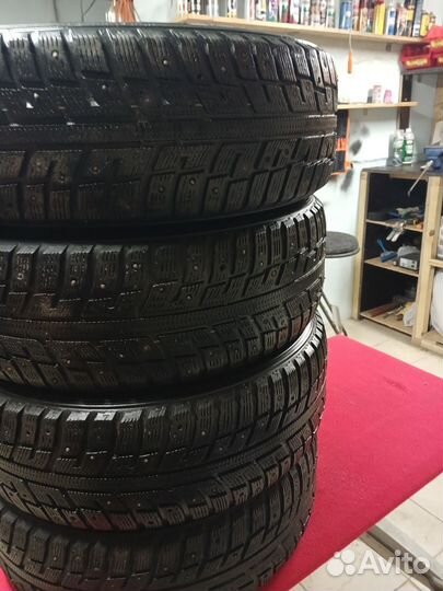 Kumho I'Zen KW22 205/60 R16