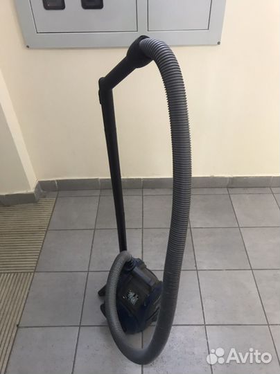 Пылесос Samsung 1600w