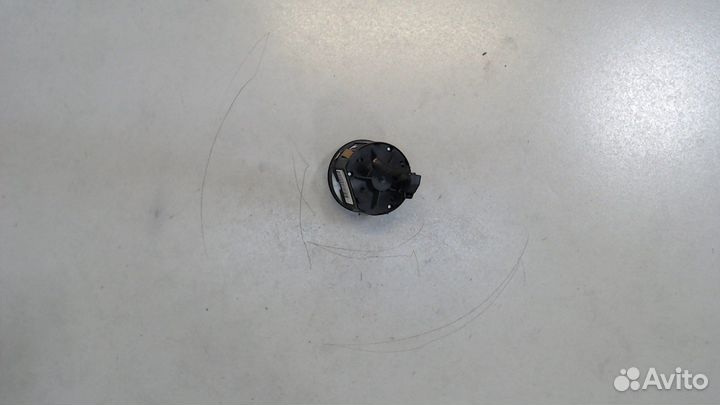 Переключатель света Audi Q7, 2009