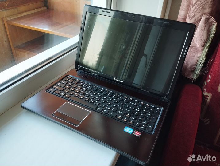 Ноутбук \ lenovo g570 \ i3 \ ssd