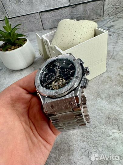 Часы мужские Hublot