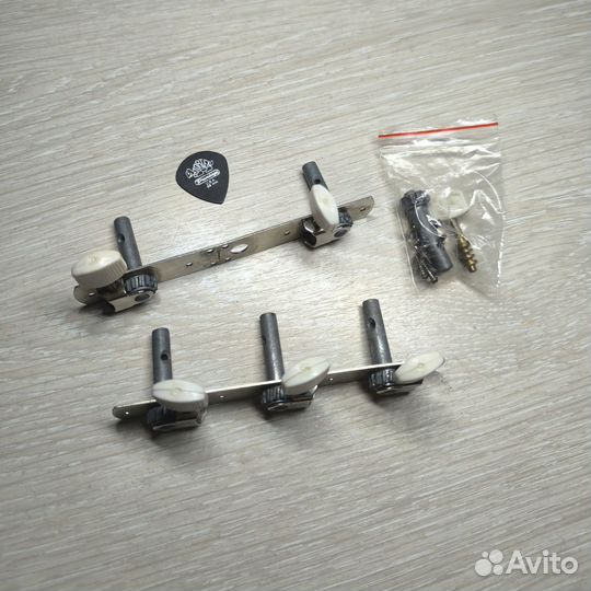 Акустическая гитара советская