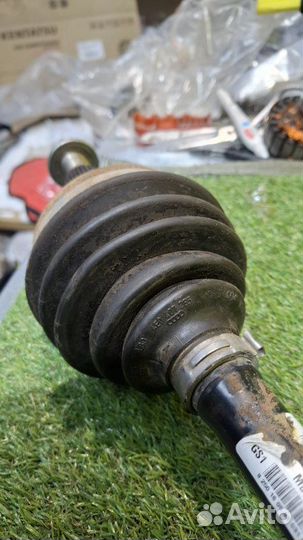 Полуось (привод) передний левый Porsche Cayenne