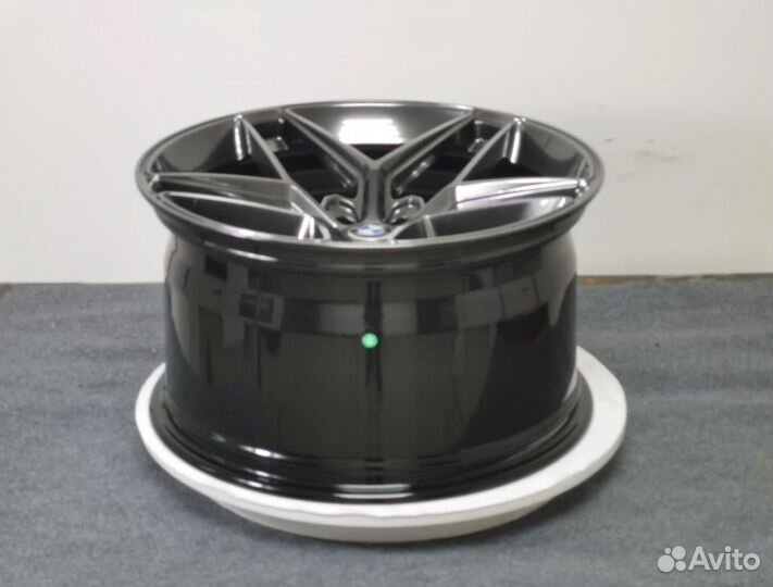 Кованые диски R22