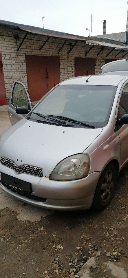 Toyota Yaris: фото владельца