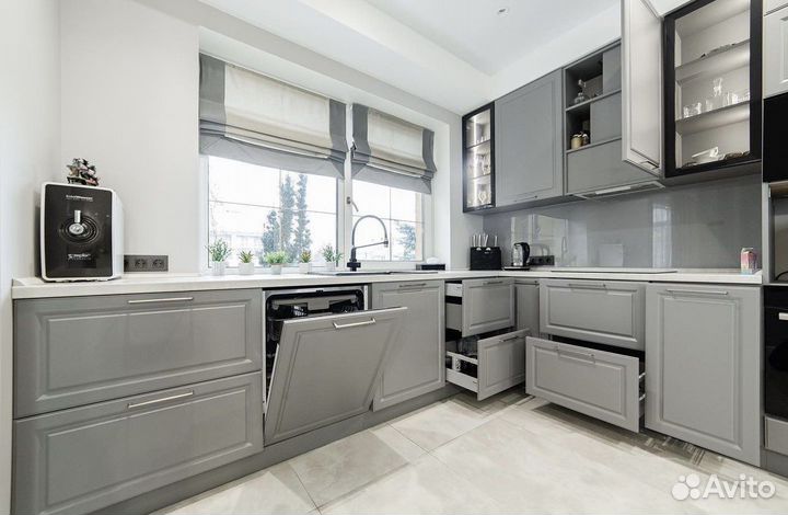 Кухонный гарнитур (на заказ)