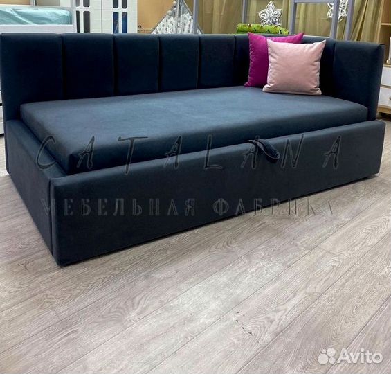 Детская кровать с мягкими бортиками