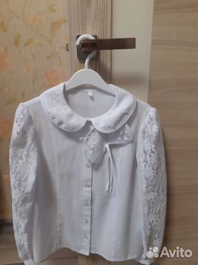 Белая блузка для девочки 140