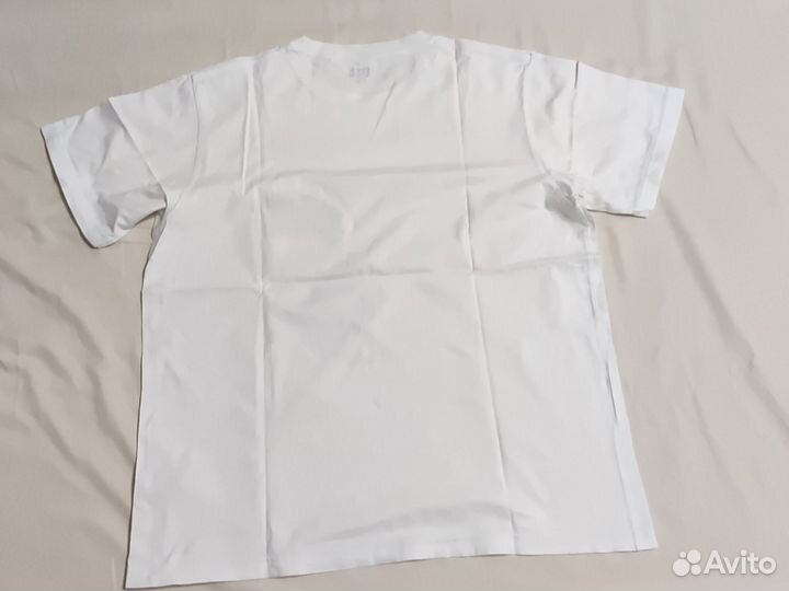 Футболка Uniqlo