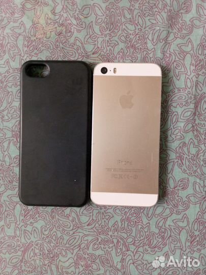 Телефон iPhone 5s