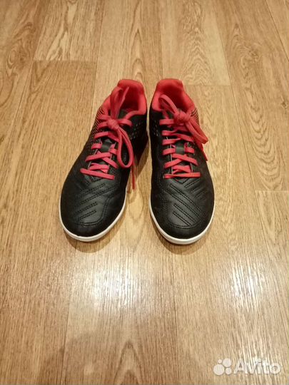 Футбольные бутсы (сороконожки) р. 30