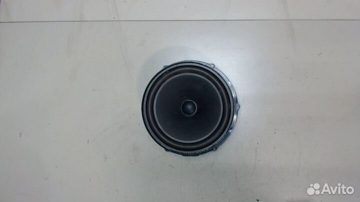 Динамик Volkswagen Touareg, 2011