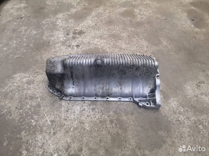 Масляный поддон Volkswagen Transporter T4