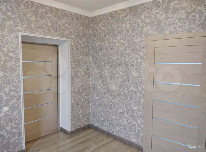 Дом 68 м² на участке 8 сот.