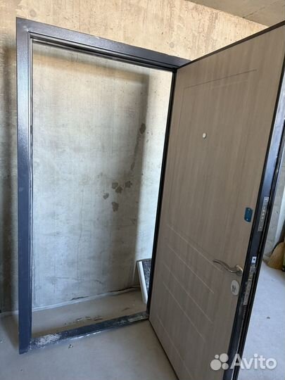 Дверь входная бу