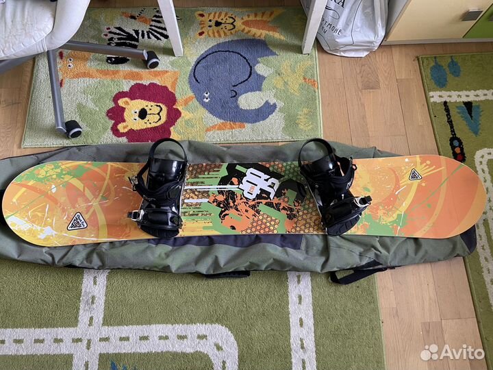 Сноуборд Black Fire 163см + крепления + чехол