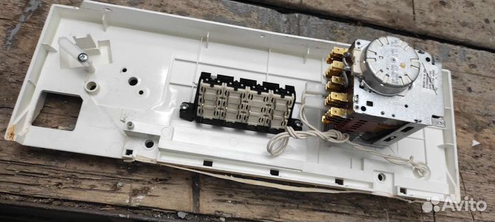 Продам запчасти на стиральную машину