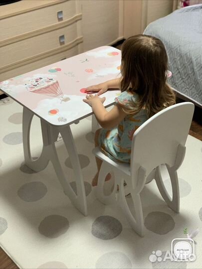 Детский стол и стул новый
