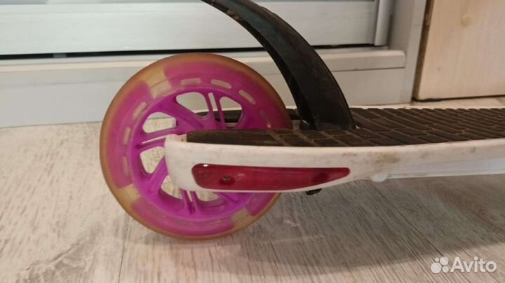 Самокат Micar