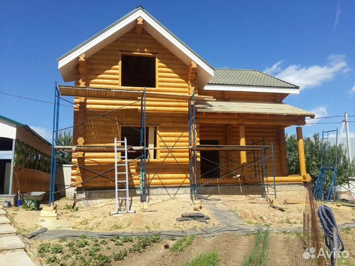 Бригада строителей