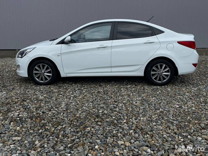 Hyundai Solaris 1.6 AT, 2015, 150 000 км