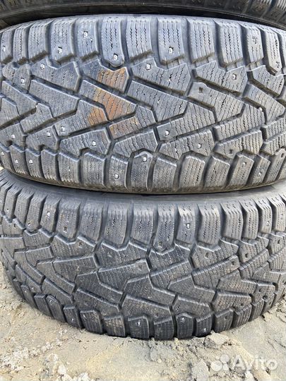 Pirelli Ice Zero 2 205/60 R16