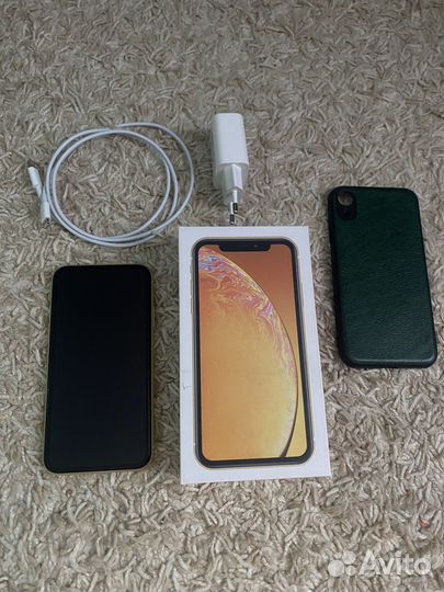 iPhone Xr, 64 ГБ