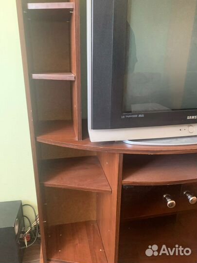 Тумба под телевизор