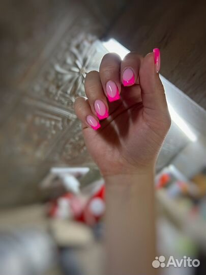 Аппаратный маникюр