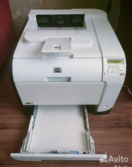 Принтер HP LaserJet Pro 300 color M351a