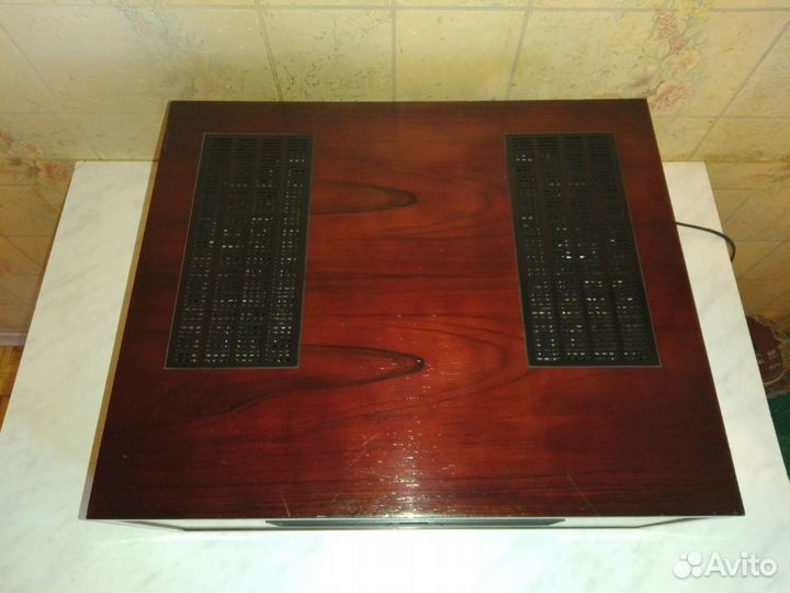 Усилитель мощности класса А Pioneer Exclusive M4